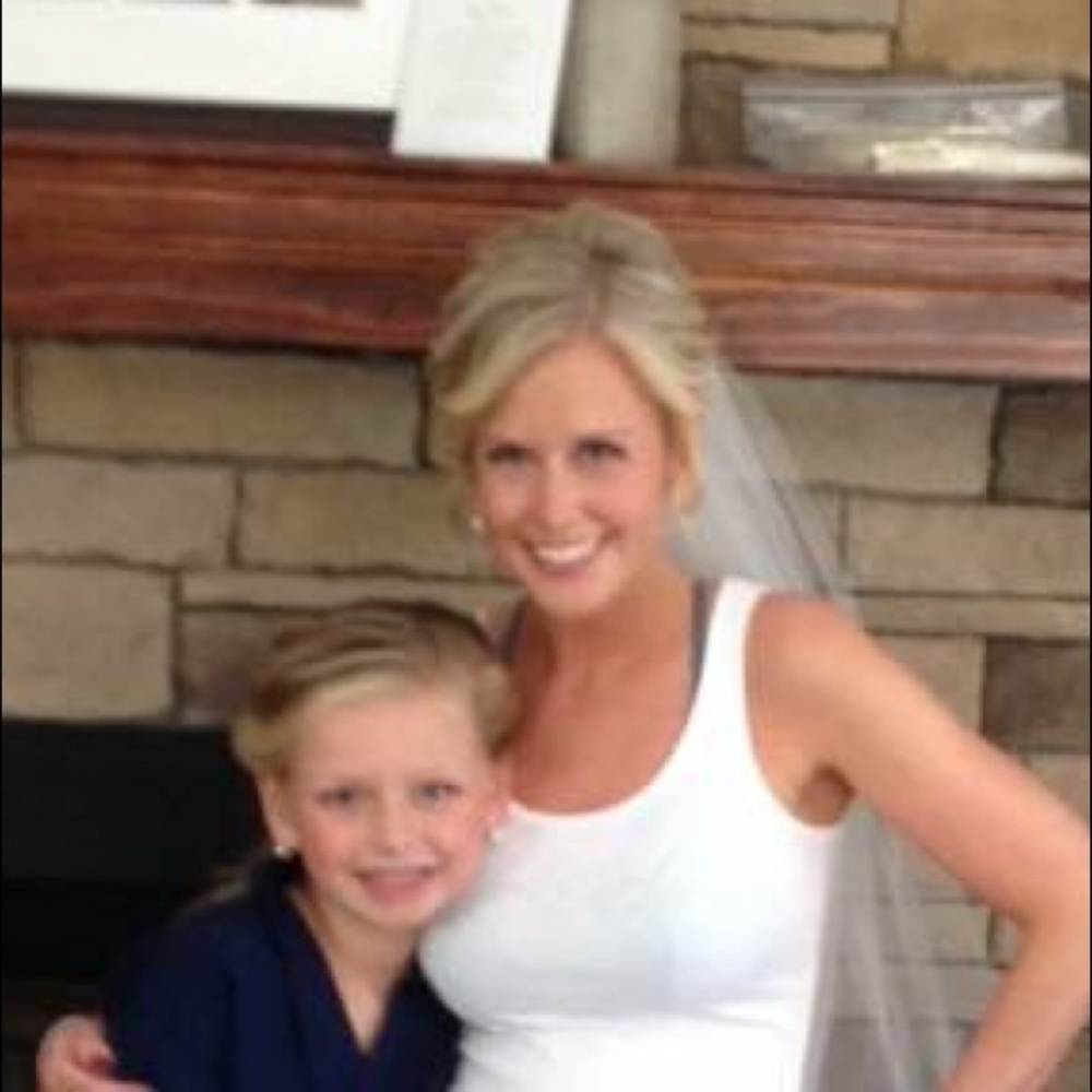 Meet your Posher, Julie